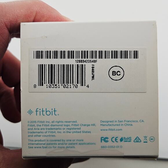 Fitbit Charge HR Large Purple New in Box - Picture 5 of 5